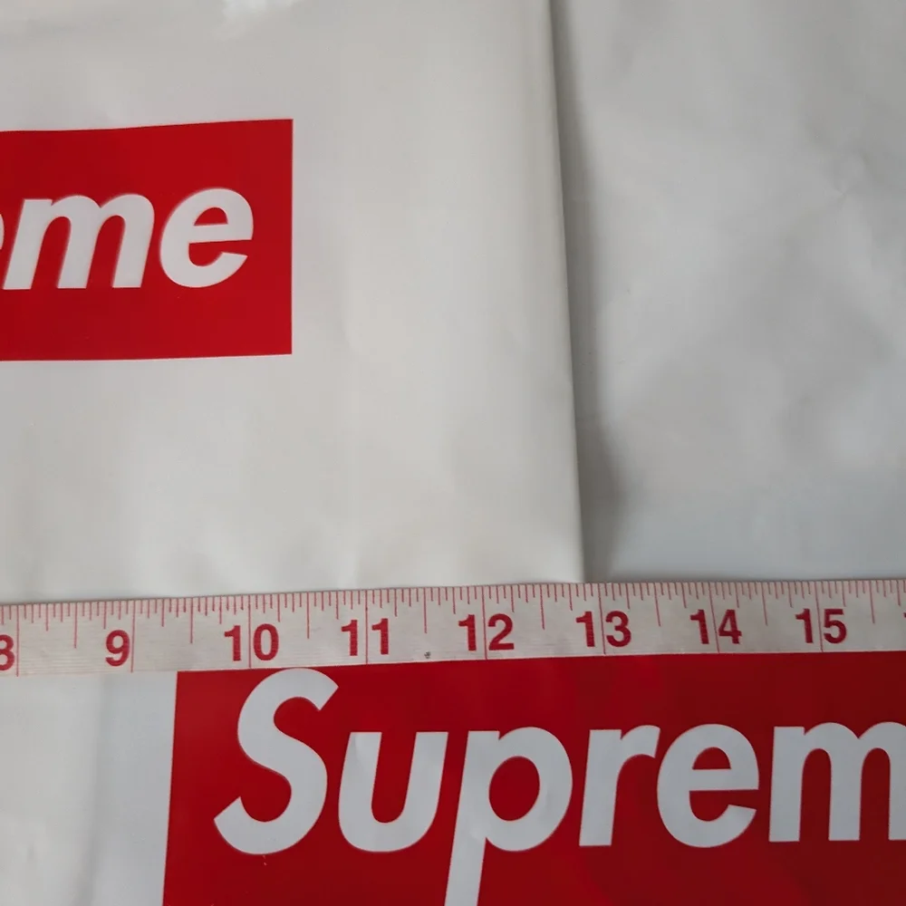 Supreme shopping bags x2 - Picture 2 of 3